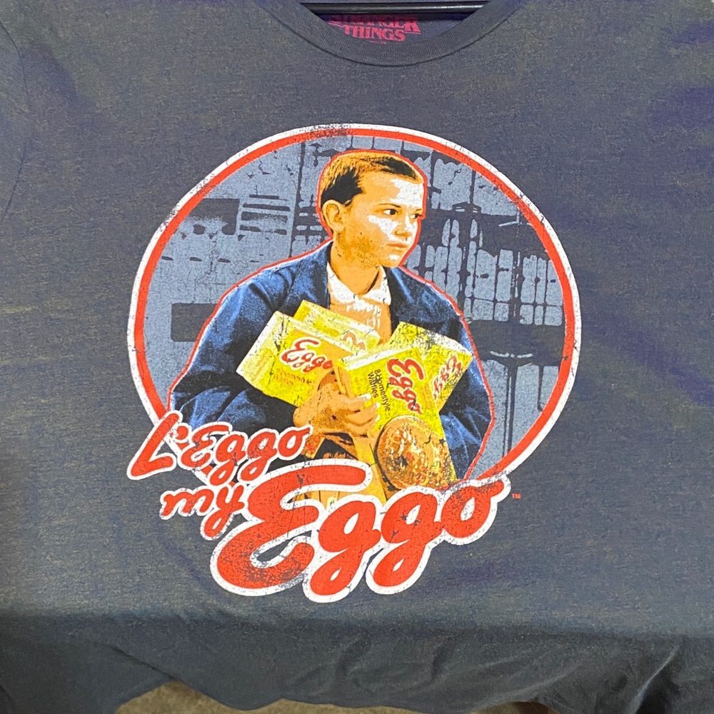 Stranger Things Graphic Tee - Black